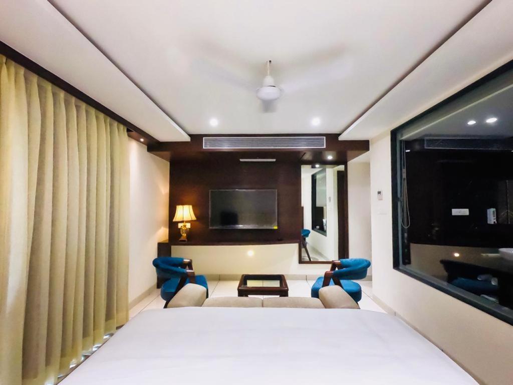 The Bellevue Indore